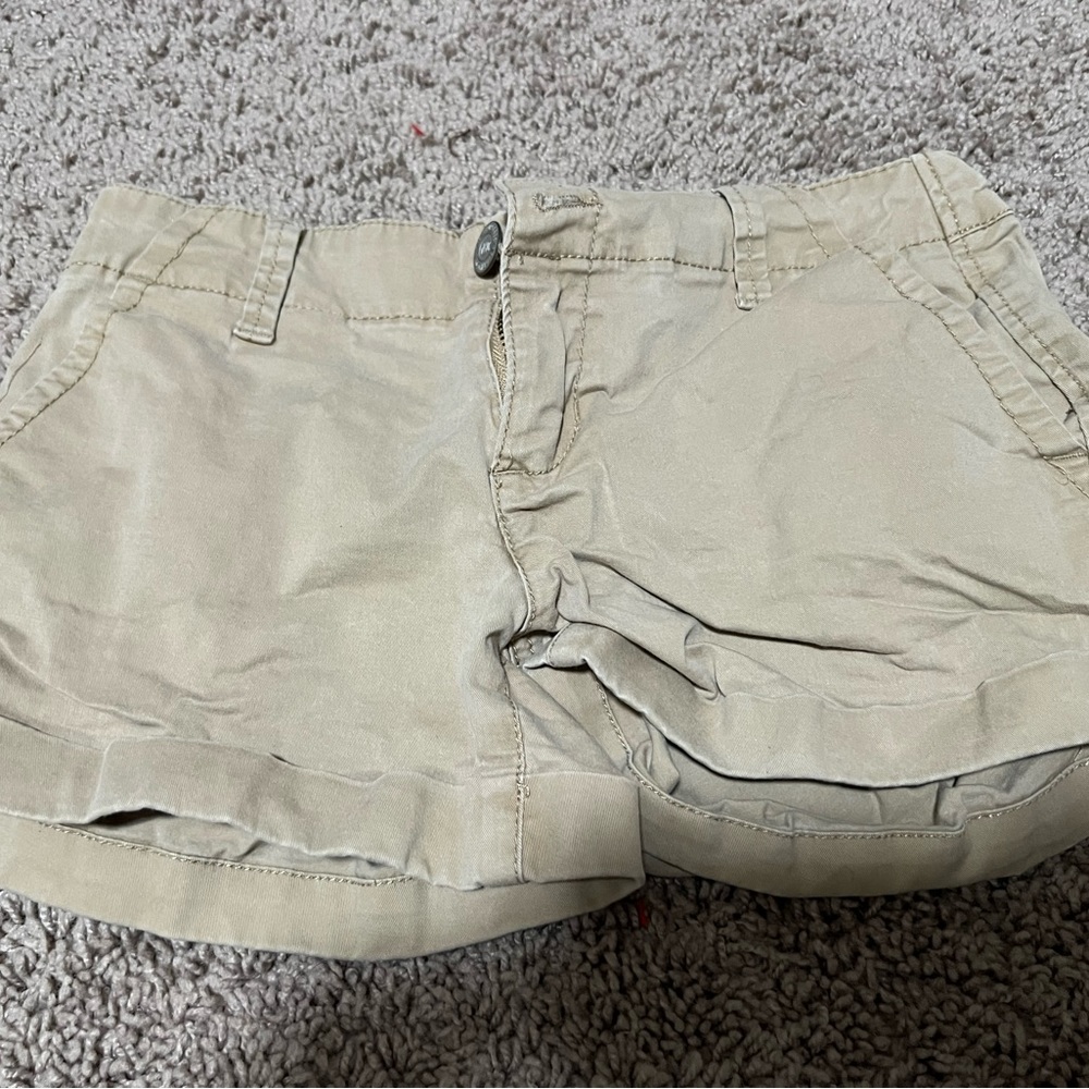 Aeropostale tan shorts